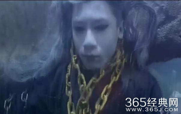 不好意思，这部当年让你们留下阴影的电影让我看笑了！