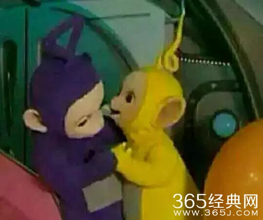 卸妆大挑战！杨幂赵丽颖告诉你什么叫真正好看的素颜