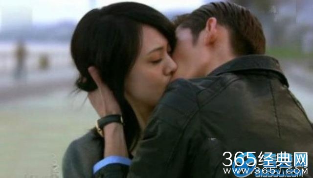 郑爽拍这么多吻戏，与他合作拍戏居然有了生理反应！