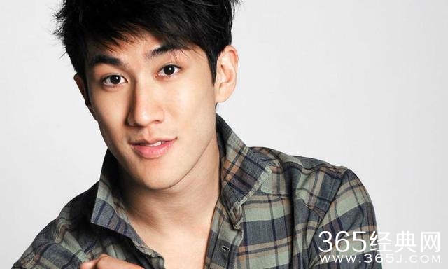 李治廷喜“当爹”了，孩子还是混血小宝宝！