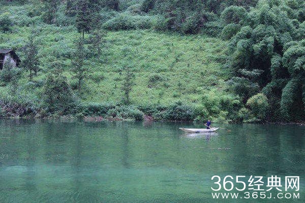 路上迷茫的你，不妨停下脚步，回头看看