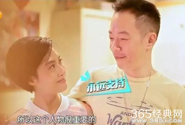 黄贯中的这一系列行为证明：当初朱茵离开星爷是正确的