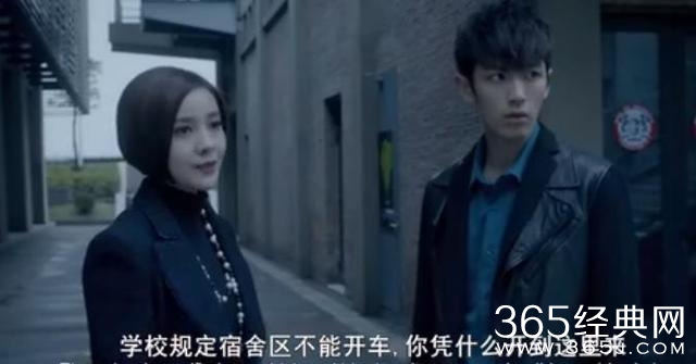 小时代里“雪姨”对她毫不留情！完全忘记他们也曾是“母女”