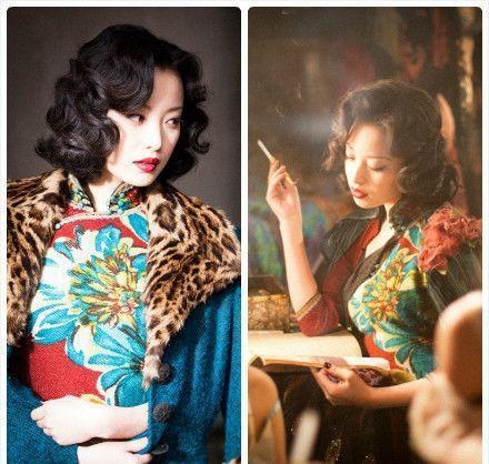 女神抽烟你见过吗？周迅吞云吐雾太惊艳，赵丽颖反差太大