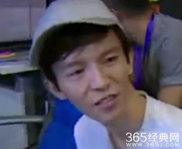 郭敬明素颜‘惊为天人’，还以为他今年六十了，网友：精神污染