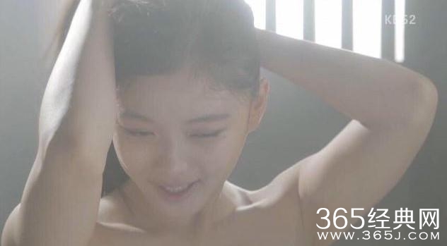 关晓彤不拍吻戏？What 如今00后都尺度全开