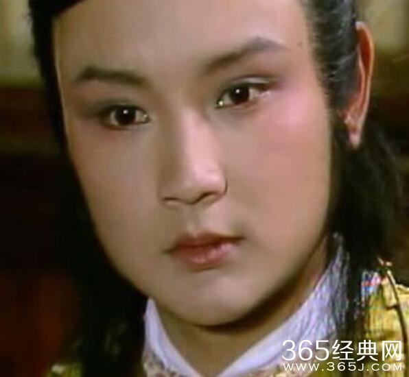 53岁红楼梦贾宝玉扮演者欧阳奋强的婚姻生活