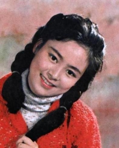 拍电影创中国记录，被葛优暗恋，陈道明舍身相救，却至今单身