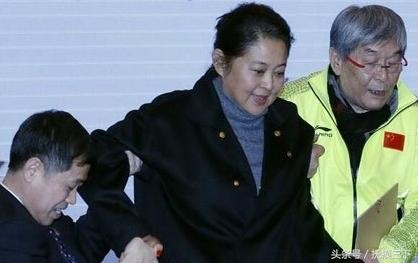 曾是综艺一姐，演戏虽多次夺影后却落下一个老太快的病根