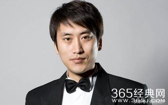 同时拜师赵本山，都曾经被力捧，如今一个片约不断，一个不见踪影