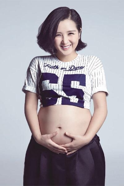 娱乐圈的明星大肚照，你觉得谁更美呢？