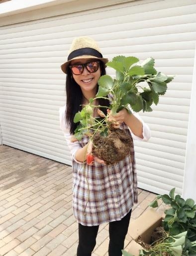 张静初调峰时期消失两年，如今整容复出狂揽烂片