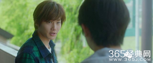 拜托别再找老腊肉演高中生了！校园青春片就该找嫩嫩哒95后去演