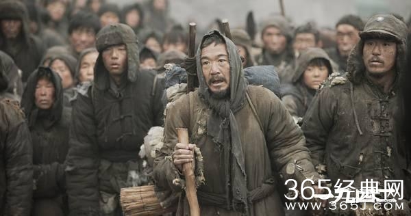 他让范冰冰从妖艳小三变成农村妇女