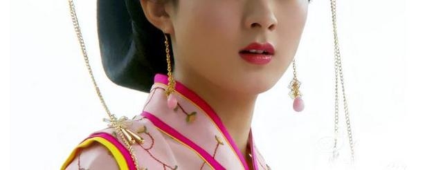 看嘴巴猜女星，辨识度最高的是郑爽，baby简直认不出！