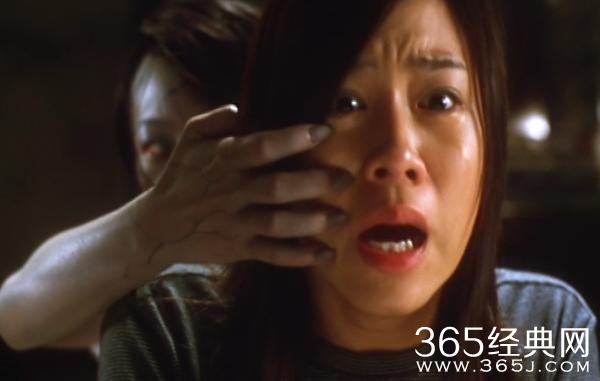 没骗你,看了这么多的电影,这部真的不适合晚上看!