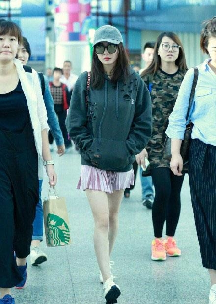 第八十三期榜单之华语女演员，赵丽颖问鼎，陈乔恩、杨幂紧随其后