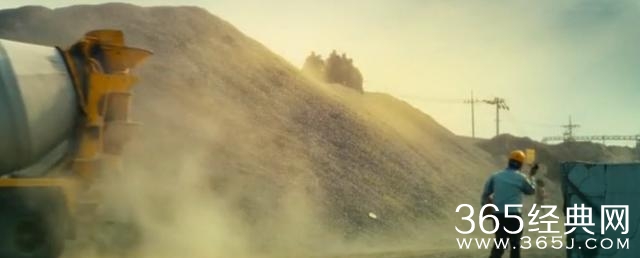 姐姐遭富二代“轮奸”，羞愤自杀！弟弟复仇：“血债血尝”！