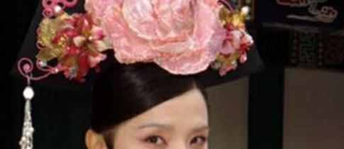 从发饰和眼睛你能认出《甄嬛传》中几个女演员，最后一个有点难。