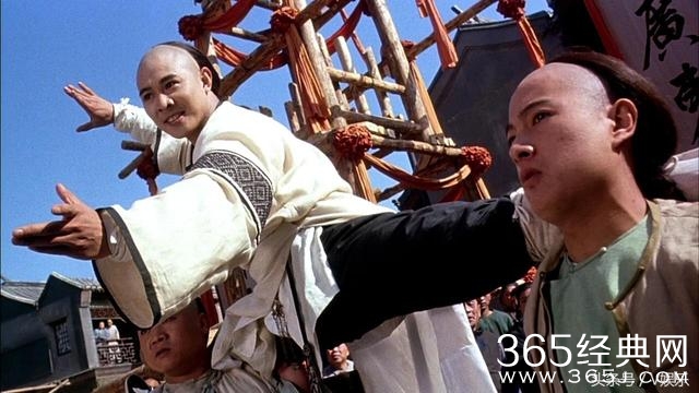 同被誉为李连杰接班人，结果吴京越来越红他却高开低走！