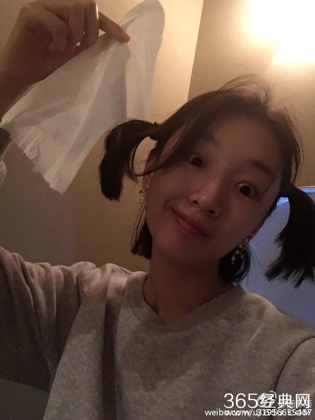 周冬雨的生活照，最后一张辣眼睛