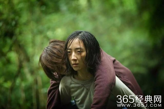 欧阳娜娜被华仔和黄晓明“左右护法”，这次是否能演技进步呢