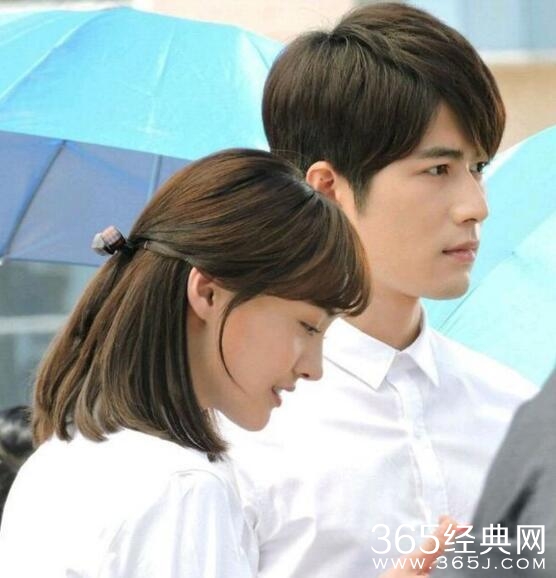 郑爽粉丝的路透照再来一拨，颜值是真回来了