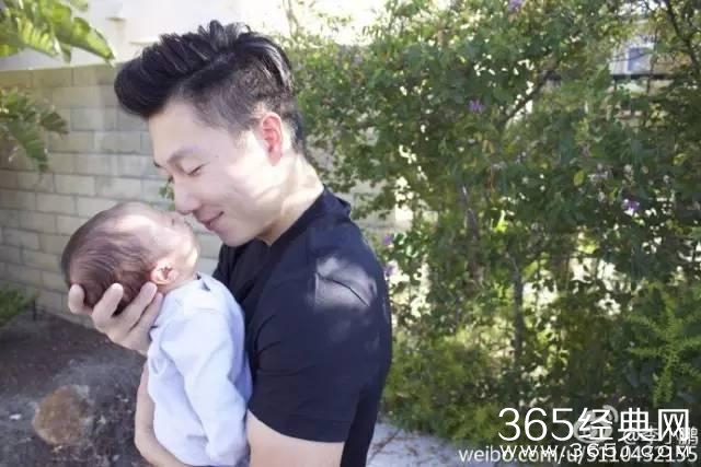 黄多多长成大美女 妹妹曝光好可爱，森碟的弟弟也炒鸡帅！明星二胎宝宝们你们是复制粘贴的啊？