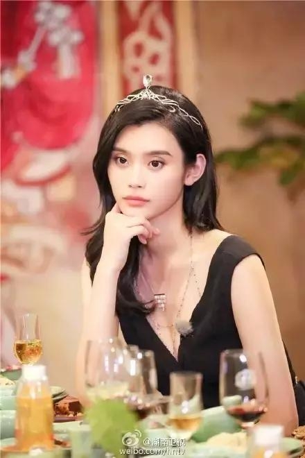 《我们来了》迎来最后一站，八位女神头戴桂冠尽显女神本色！