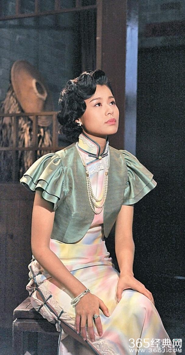 TVB史上最重口味电视剧《巾帼枭雄3》雪藏3年终于要开播了