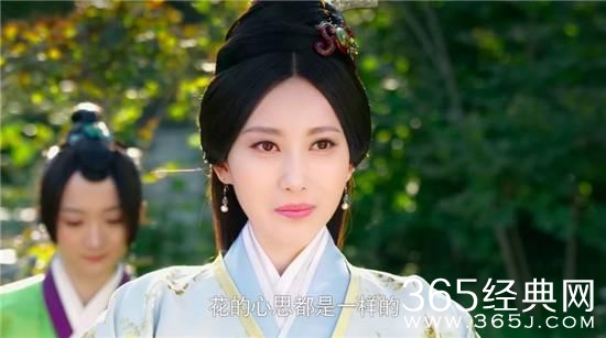 某女星惊曝选角内幕：都是关系户！如何一步做到不被潜也能爆红？