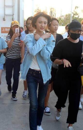 郑爽都想删的十张最丑照片，如今成为珍藏品！