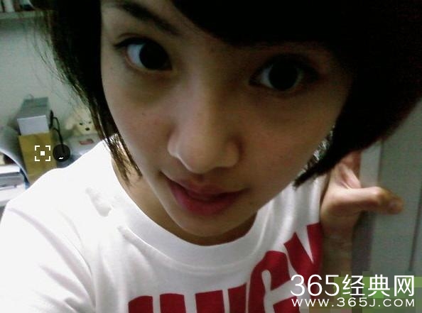 郑爽都想删的十张最丑照片，如今成为珍藏品！