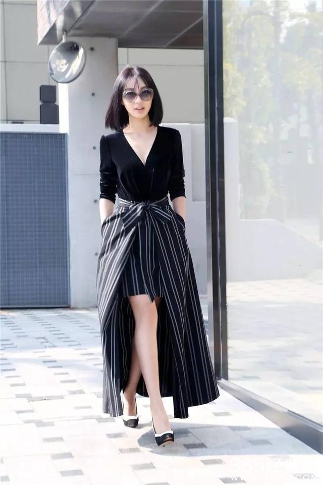 李菲儿高调晒“小男友”！演技颜值双飙升，不输baby？