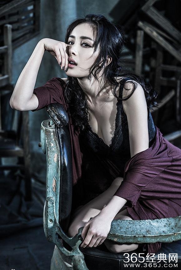 杨幂早年间性感写真，尺度太大！