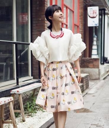 李菲儿高调晒“小男友”！演技颜值双飙升，不输baby？