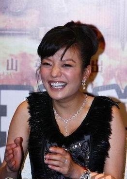 赵薇花千万也想毁掉的照片，没想到你是这样的赵薇！