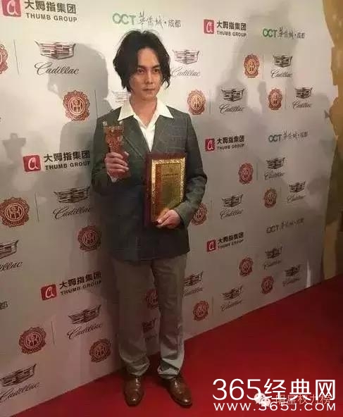 胡歌霍建华一米四阿娇一米二？！现在的摄影师大哥你们都肿么了！