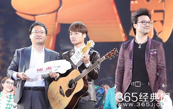 中国新歌声总决赛为什么有92票