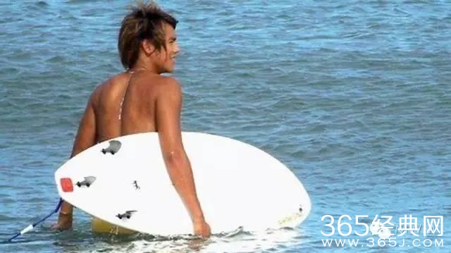 彭于晏明明可以做一个面瘫的美男子......