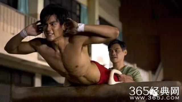 彭于晏明明可以做一个面瘫的美男子......