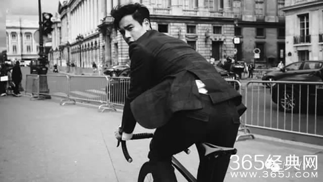 彭于晏明明可以做一个面瘫的美男子......