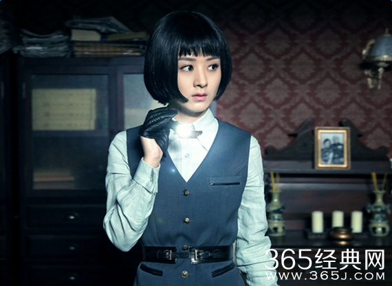 胭脂蓝胭脂加入日本特高课原因是什么