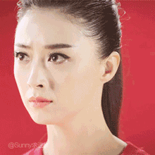 蒋欣大方向网友安利双眼皮贴 网友：以为是哪个美妆博主