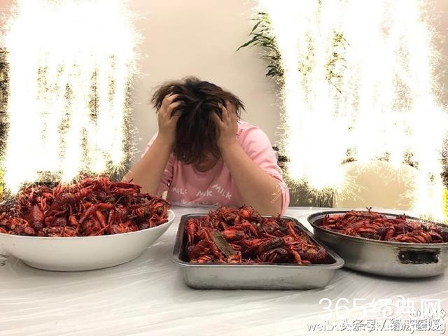 贾玲深夜烦恼小龙虾吃不完怎么办  网友：打电话叫陈赫