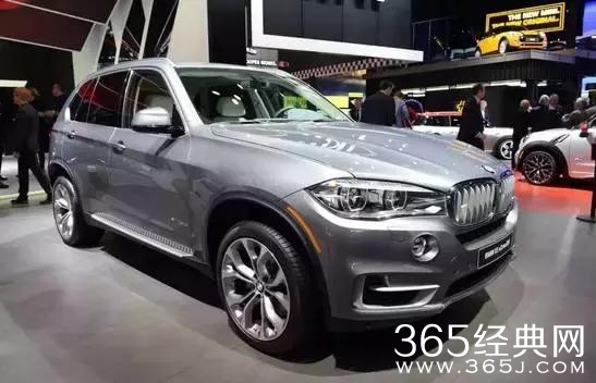 毕福剑离开央视“生活拮据”？看看他有哪些座驾？