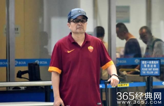 毕福剑离开央视“生活拮据”？看看他有哪些座驾？