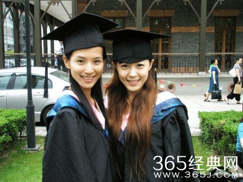 与杜江亲密合影，这么美，难道不怕霍思燕吃醋么