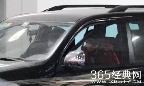 毕福剑离开央视“生活拮据”？看看他有哪些座驾？