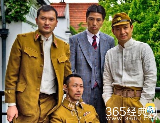 《胭脂》中的青木课长不是日本人，却多次饰演日本高官走红